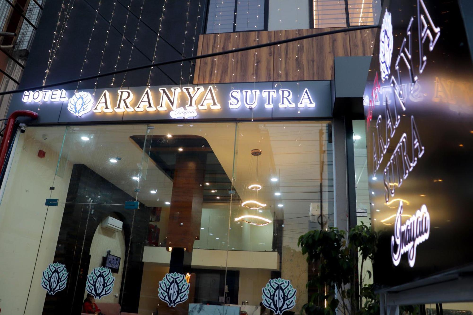 Hotel Aranyasutra Inaya, Індаур Екстер'єр фото